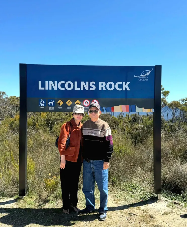 item image 824 album của tour HÁI CHERRY SYDNEY, hái dâu Sydney