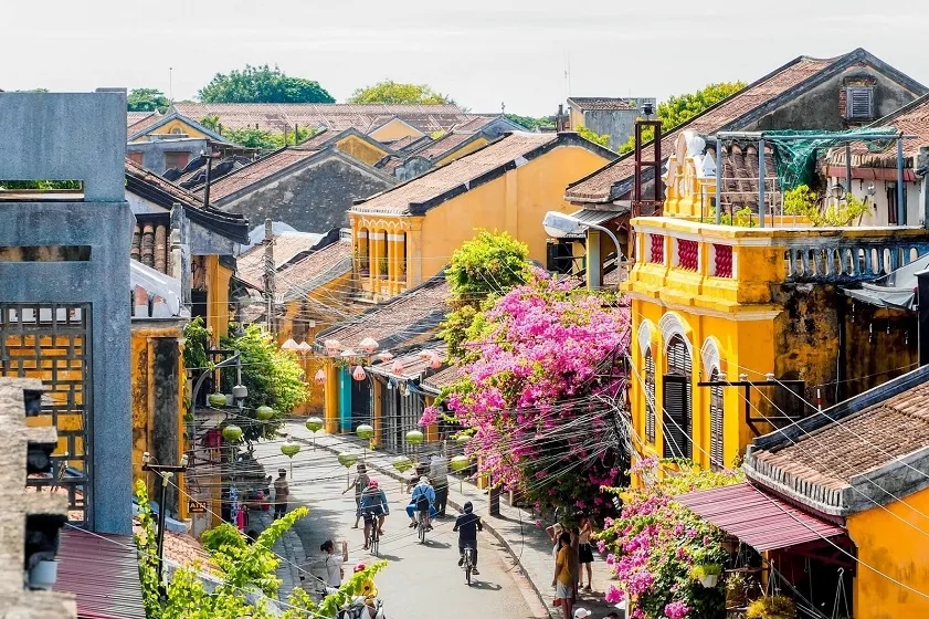 item image 430 album của tour Travel to Hue, Da Nang